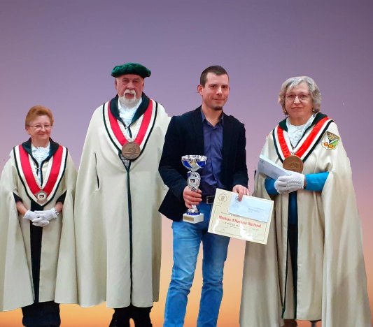 remise du grand prix d'honneur au concours du meilleur boudin blanc
